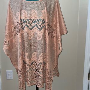 Gold kaftan